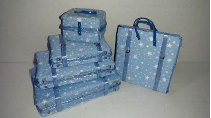 Picture of Dollhouse Luggage Set