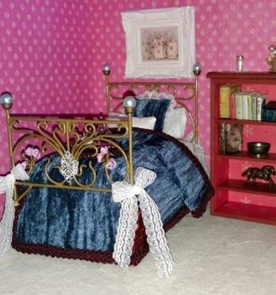 Picture of Handmade Dollhouse Single Metal Bed