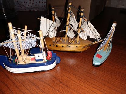 Picture of Miniature Sailboat Lot