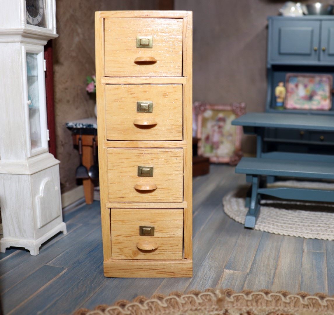 Dollhouse Filing /Fabulous Refurbs