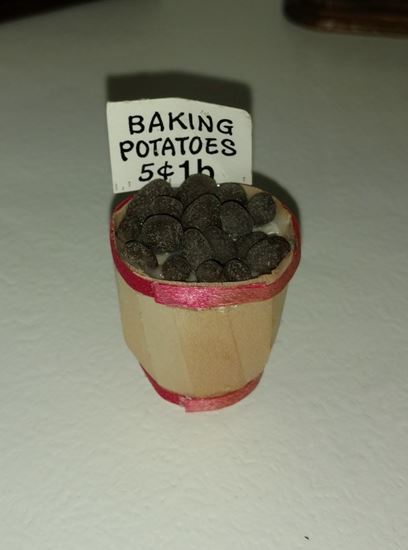 Picture of Vintage Dollhouse Basket of potatoes