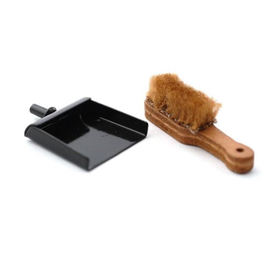 Picture of Dollhouse Dustpan and Hand Broom