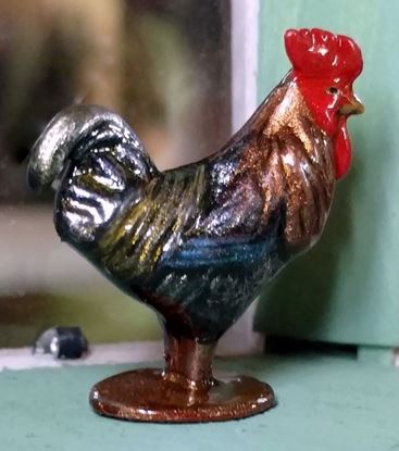 Picture of Dollhouse Miniature Old Pewter Rooster Brass/Blue Brass Base