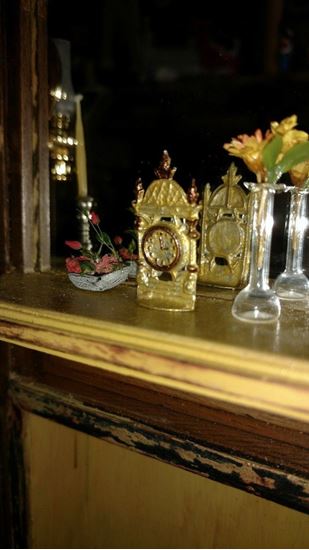Picture of Dollhouse Metal Mantel Clock
