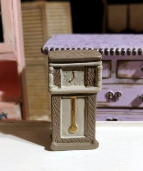 Picture of Dollhouse Miniature Resin Grandfather Clock 1:48 Scale