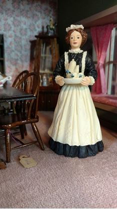 Picture of Dollhouse Resin Housekeeper or Maid