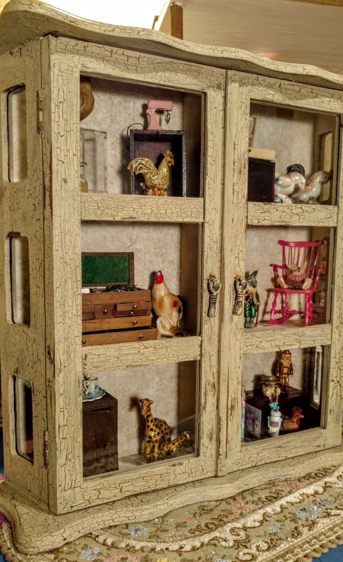 Vintage curio for miniatures /Fabulous Refurbs