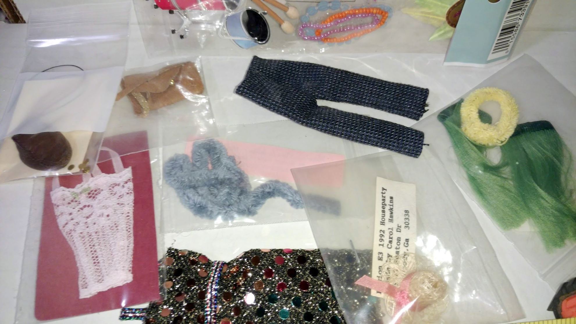Miniature Dollhouse Clothing and Accessories /Fabulous Refurbs