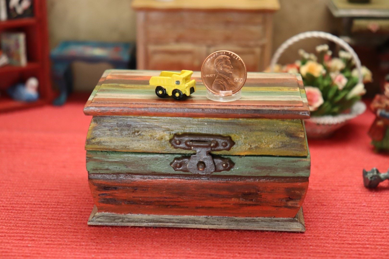 Miniature Dump Truck /Fabulous Refurbs