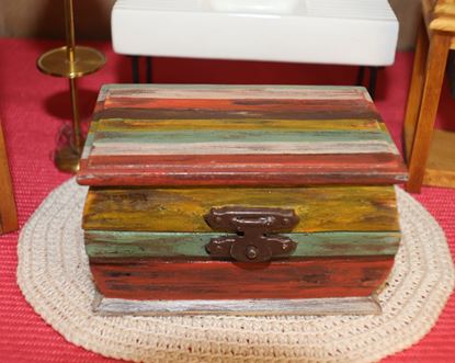 Picture of Miniature Trunk For Dollhouse