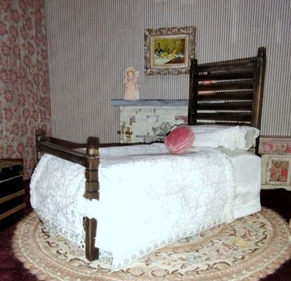Picture of Dollhouse  Double Bed