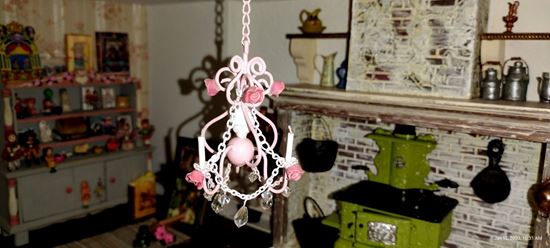 Picture of Dollhouse 1:12 NON-Electric Chandelier