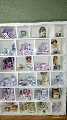 Picture of 12th Scale - 24 lots of dollhouse miniatures. SB002