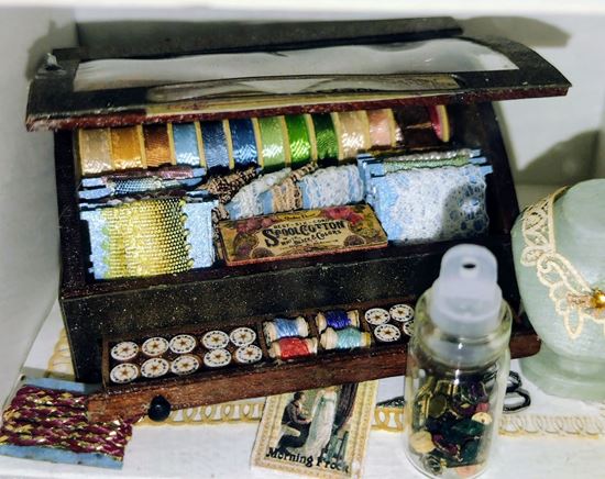 Picture of Vanity Items Display SL009-10