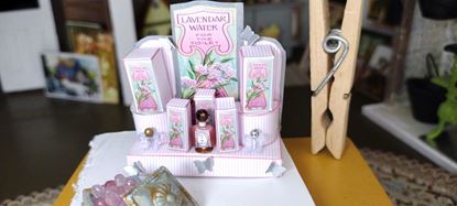 Picture of Vanity Items Display CL-014