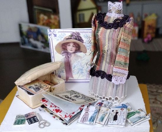 Picture of Vanity Items Display CL-023