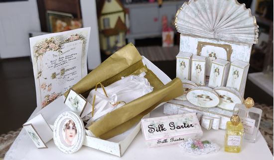 Picture of Vanity Items Display CL-027